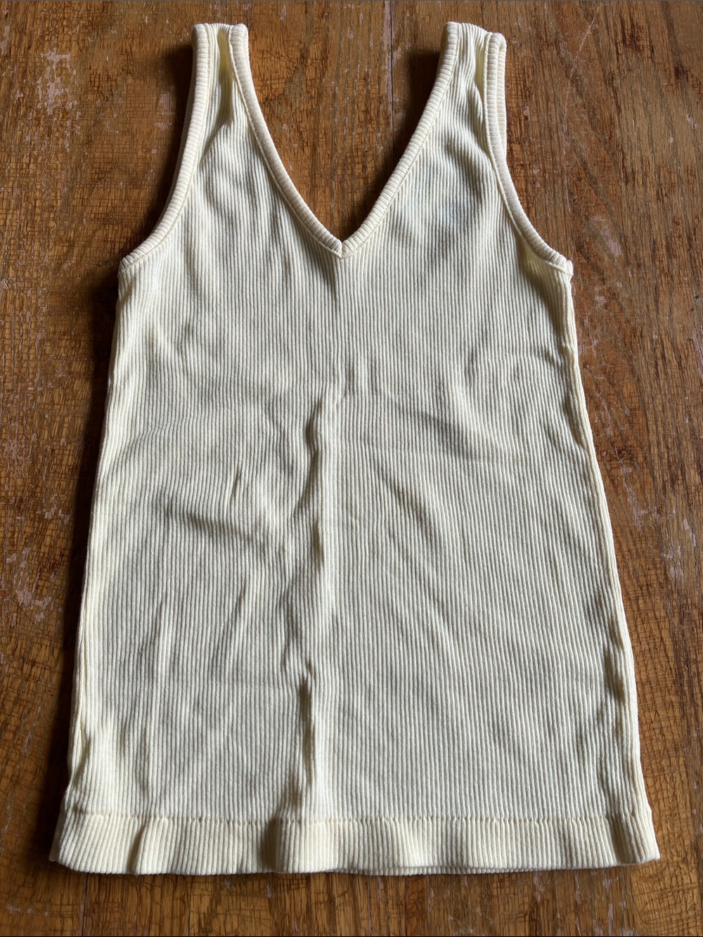 V-Neck Ribbed Tank Top - Cream